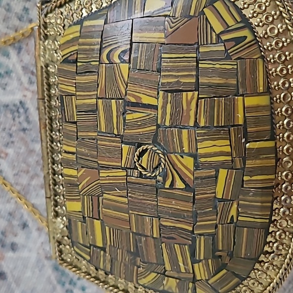 Inlay Stone and Metal Chain Strap Purse - Picture 6 of 7